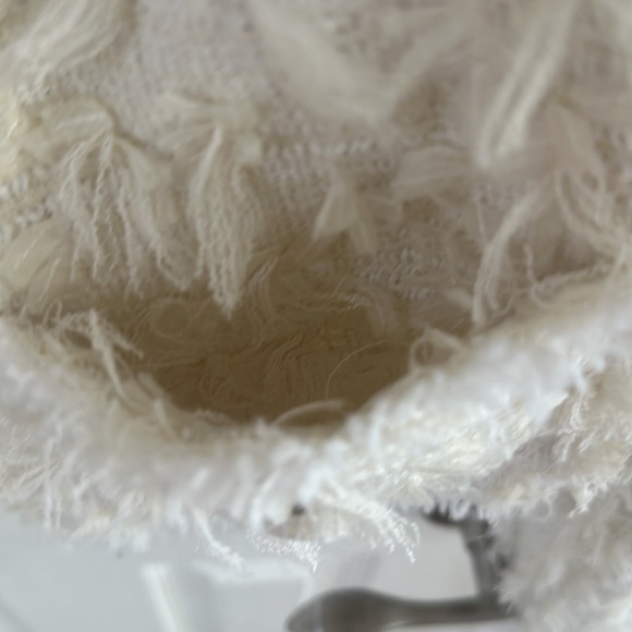 DESIGNER LOOK A LIKE SHAG FRINGE CREAM COLORED CROP LADY JACKET SIZE XS - Picture 7 of 8